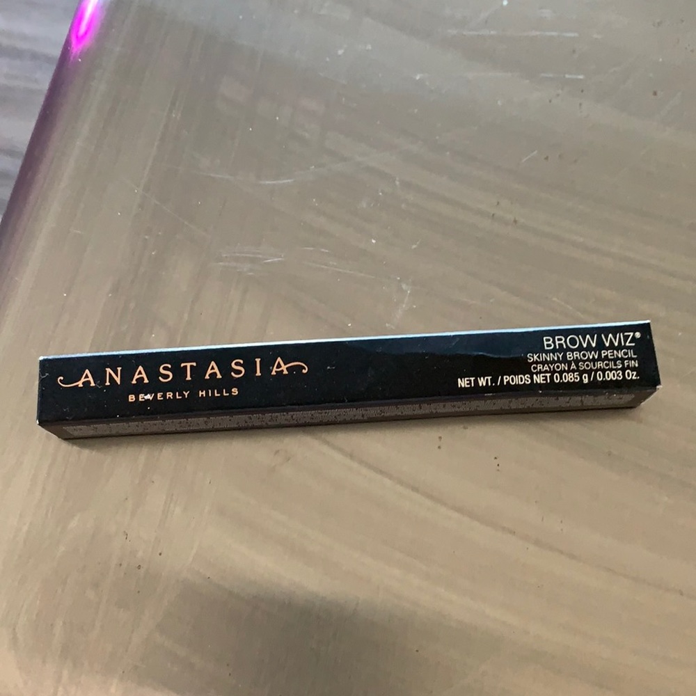 BRAND NEW UNUSED Anastasia Brow Wiz in Taupe